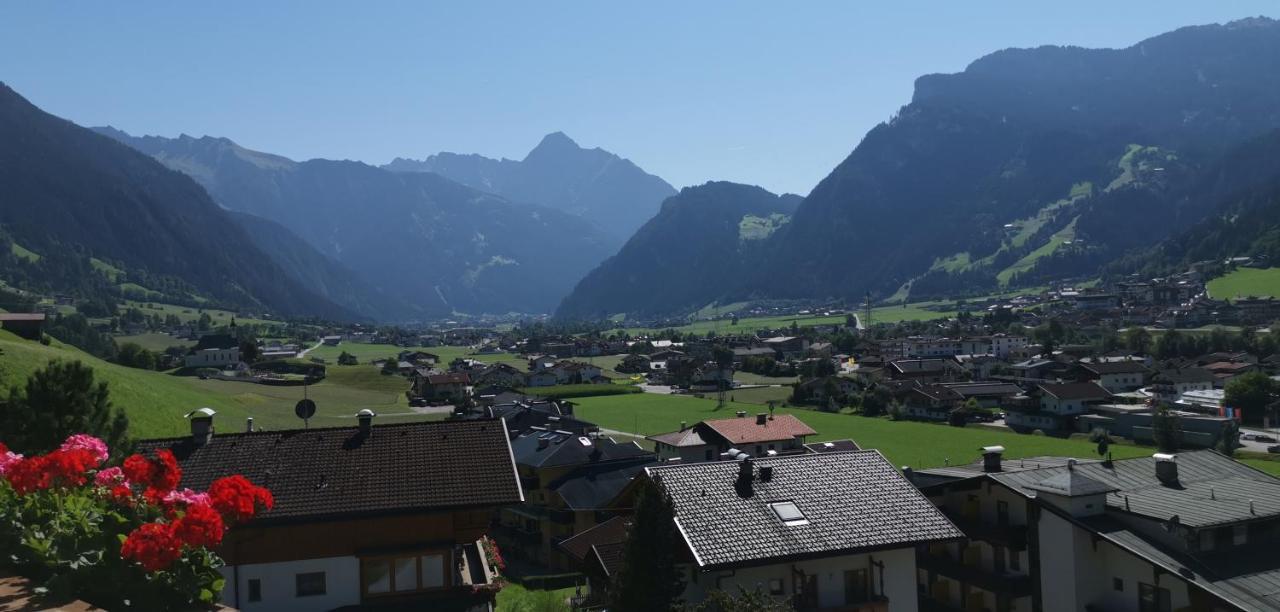 Ferienwohnungen Gastehaus Maria Ramsau im Zillertal Exterior photo